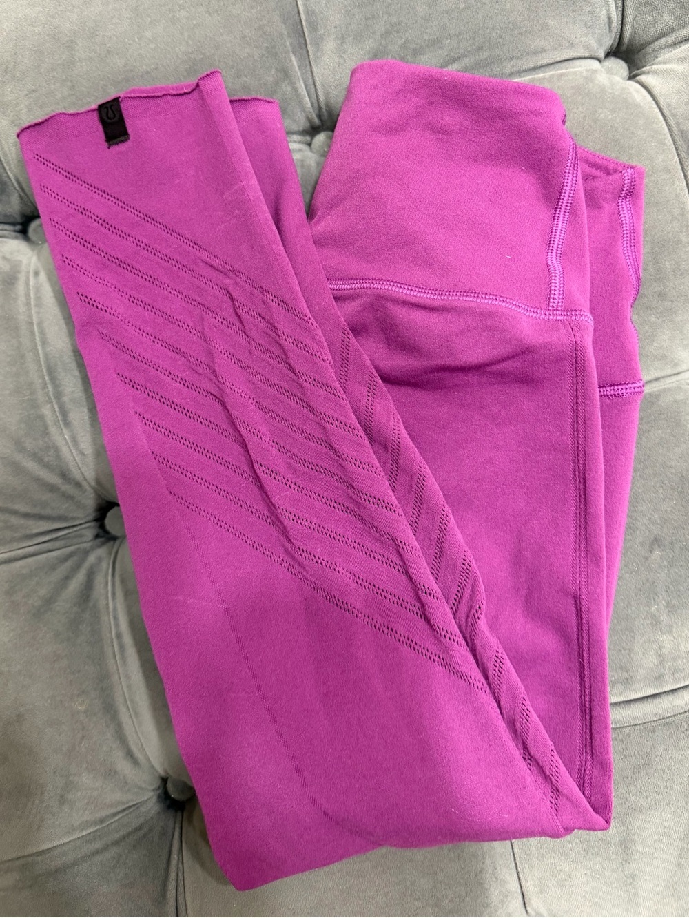 lululemon athletica Cropped Magenta Seam-Detail Leggings